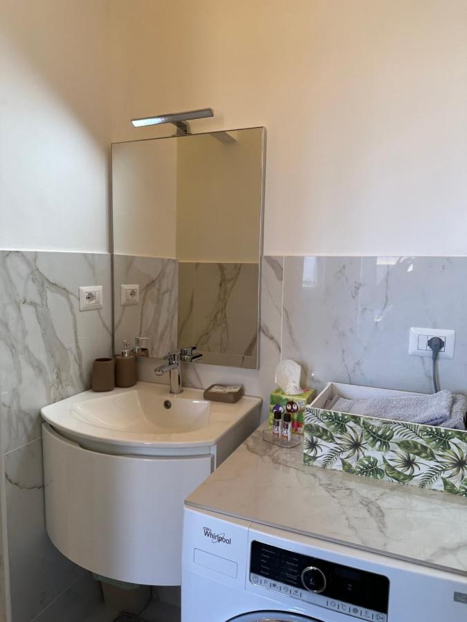 Nuovo Appartamento Milano Navigli Exterior foto